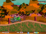 Гонка по лесу на мотоцикле
